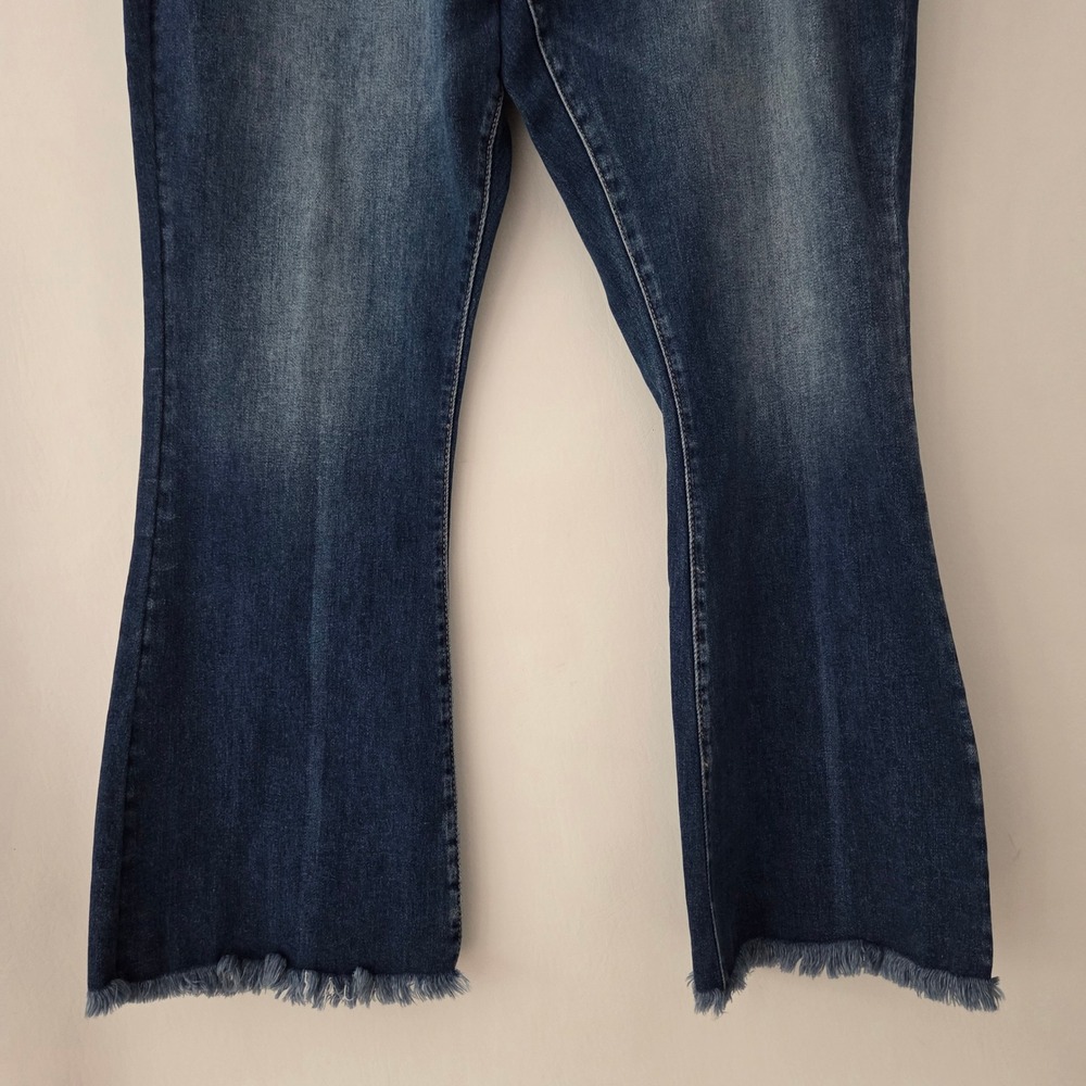 KanCan Jeans Blue Flare High Rise Frayed Split Hem Womens 22 - Picture 4 of 9